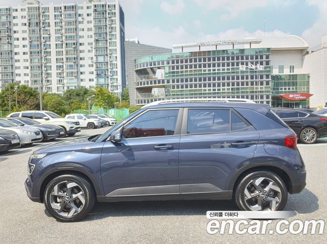 Hyundai Venue из Кореи Encar