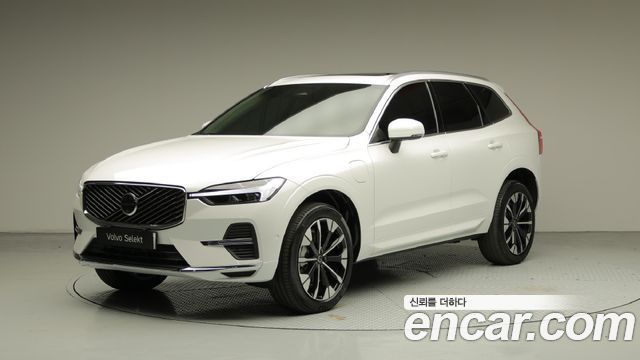 Volvo XC60 T8 Ultra Bright — пробег 5 876 км — фото 1 из 5
