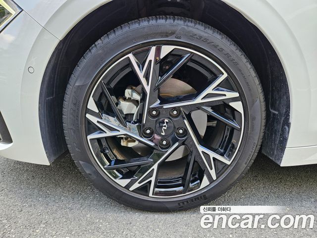 Kia K5 Signature — пробег 25 749 км — фото 5 из 5