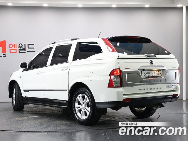 Ssangyong KORANDO 2.2 EXTREME 4WD — пробег 163 932 км — фото 4 из 5