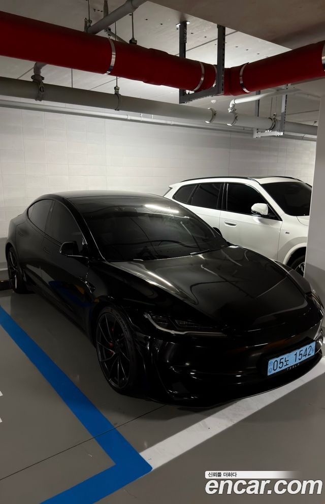 Tesla Model 3 Performance AWD — пробег 45 899 км — фото 1 из 5