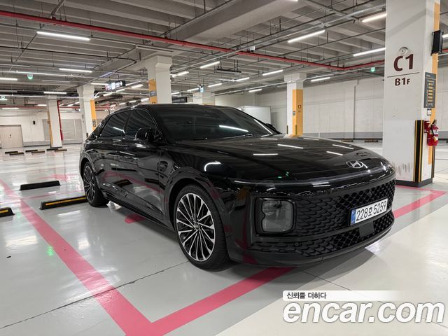 Hyundai Grandeur Calligraphy — пробег 24 000 км — фото 1 из 5