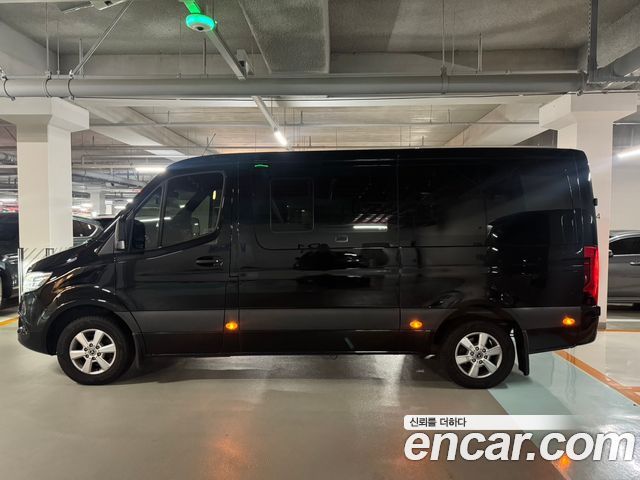 Mercedes-Benz Sprinter 3.0 Diesel W907 — пробег 58 000 км — фото 5 из 5