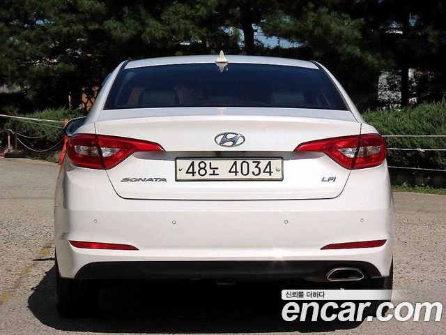 Hyundai Sonata LPI Premium — пробег 130 493 км — фото 4 из 5