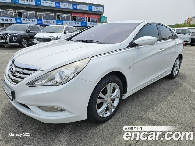 Hyundai Sonata LPi Deluxe — пробег 176 485 км — фото 3 из 5