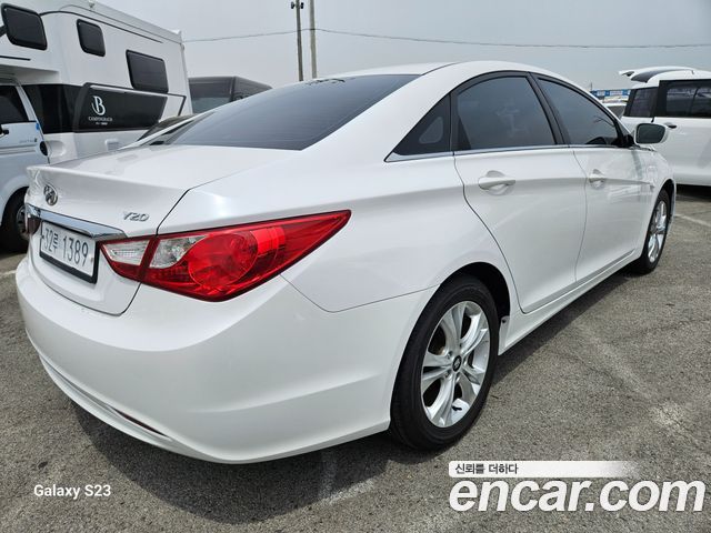 Hyundai Sonata LPi Deluxe — пробег 176 485 км — фото 4 из 5