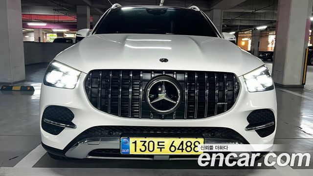 Mercedes-Benz GLE-Class GLE300d 4MATIC — пробег 12 543 км — фото 1 из 5