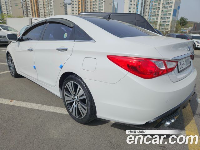 Hyundai Sonata из Кореи Encar