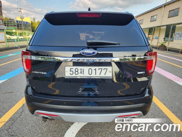 Ford Explorer 2.3 Limited 4WD 5th — пробег 136 623 км — фото 4 из 5