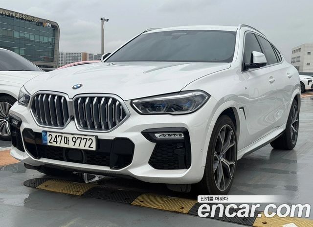 BMW X6 xDrive40i M Sport — пробег 99 500 км — фото 1 из 5