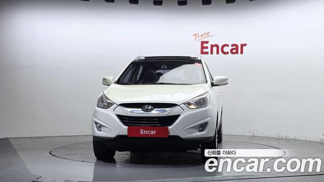 Hyundai Tucson Diesel 2WD LX20 Premier — пробег 263 488 км — фото 3 из 5