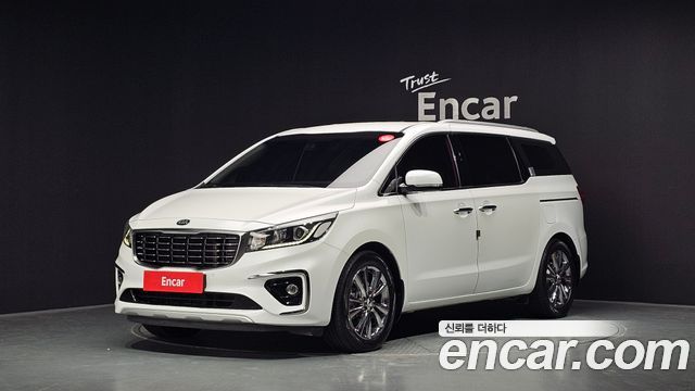 Kia Carnival 9-Seater Prstige — пробег 117 654 км — фото 1 из 5