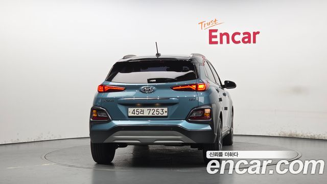Hyundai Kona из Кореи Encar