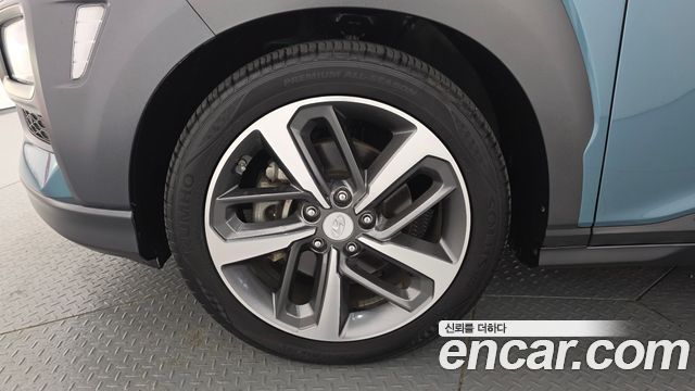 Hyundai Kona из Кореи Encar