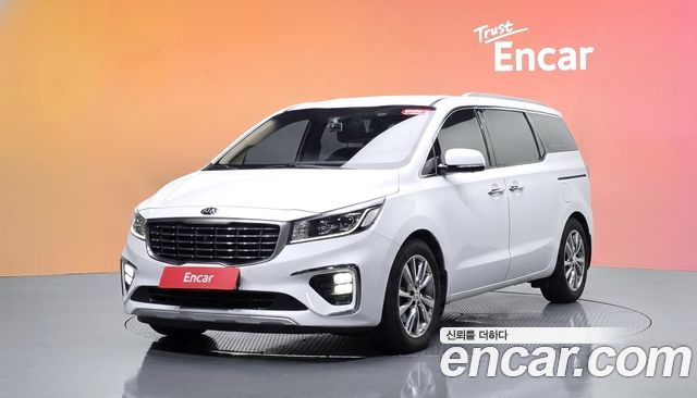 Kia Carnival Gasoline 9-Seater Noblesse Special — пробег 183 882 км — фото 1 из 5