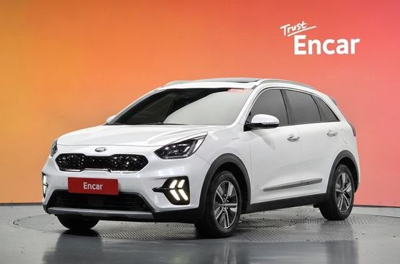 Kia Niro 1.6 PHEV Noblesse Special — пробег 178 025 км — фото 1 из 5