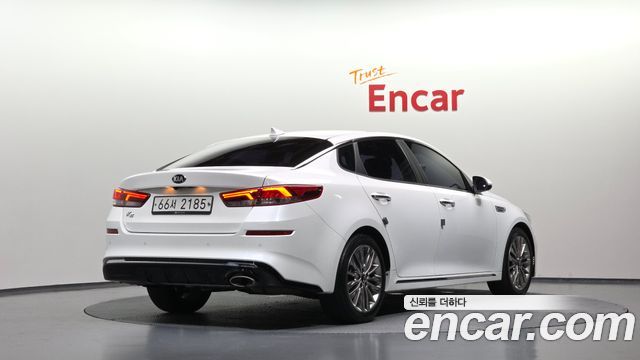 Kia K5 из Кореи Encar