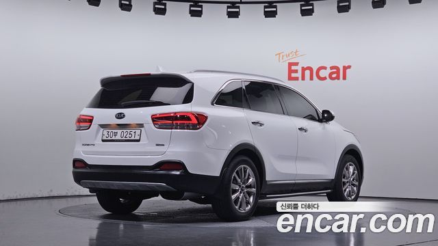 Kia Sorento из Кореи Encar