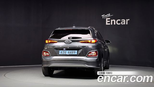 Hyundai Kona Premium — пробег 127 032 км — фото 4 из 5