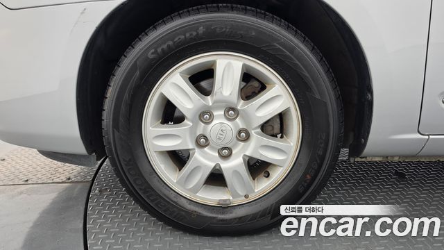 Kia Carens из Кореи Encar