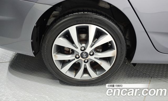 Hyundai Accent 1.6 GDI Blue Saver — пробег 39 948 км — фото 5 из 5