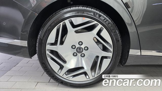 Genesis G90 из Кореи Encar