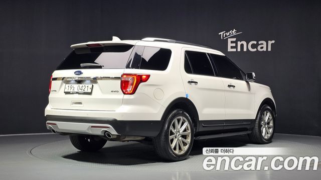 Ford Explorer из Кореи Encar