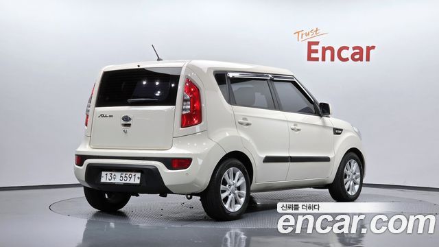 Kia Soul 1.6 GDI Luxury Standard — пробег 47 680 км — фото 2 из 5