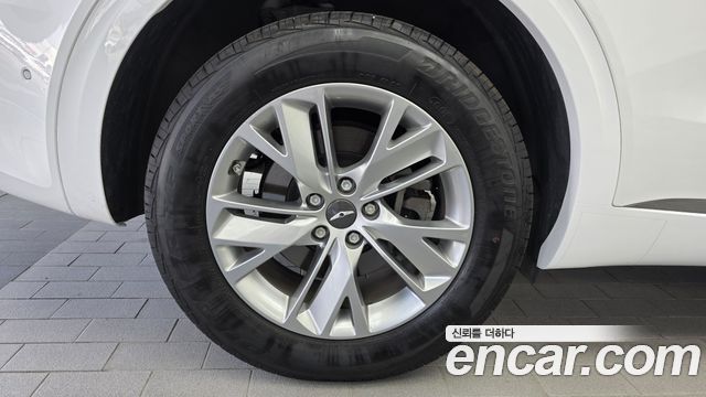 Genesis GV70 из Кореи Encar