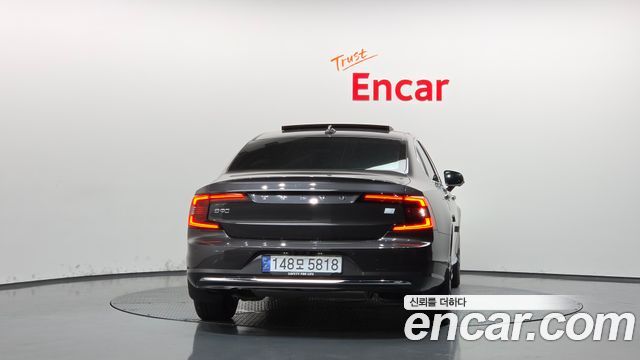 Volvo S90 T8 AWD Ultimate Bright — пробег 31 716 км — фото 4 из 5