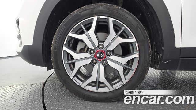 Kia Seltos из Кореи Encar