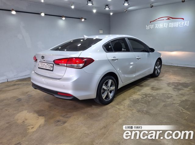 Kia K3 Trendy — пробег 70 000 км — фото 4 из 5