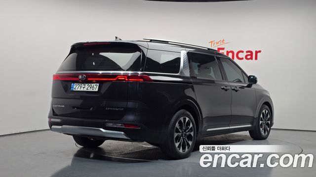 Kia Carnival Diesel 7-Seater Signature — пробег 133 732 км — фото 2 из 5
