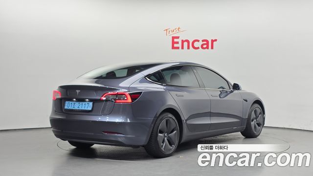 Tesla Model 3 Standard Range Plue RWD — пробег 82 120 км — фото 2 из 5