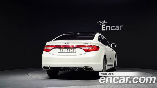 Hyundai Grandeur HG220 Diesel Premium — пробег 189 146 км — фото 4 из 5