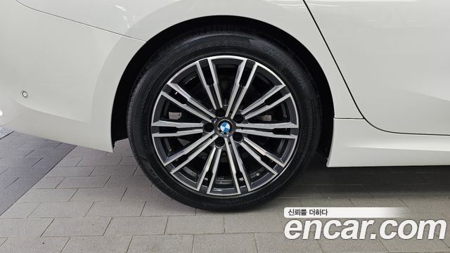 BMW 3-Series из Кореи Encar