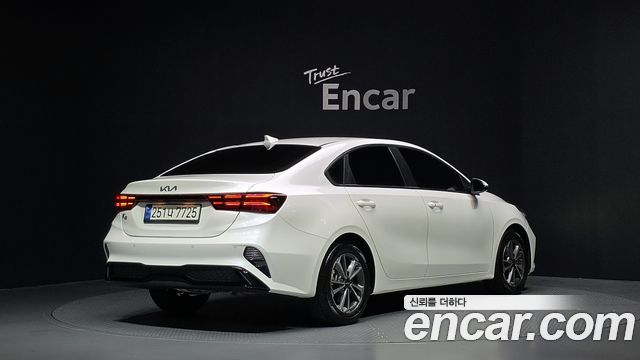 Kia K3 из Кореи Encar