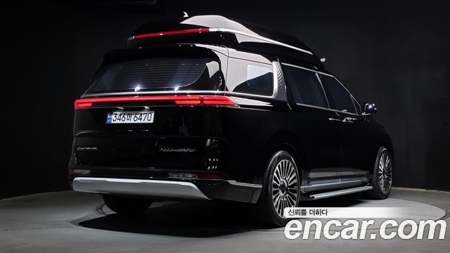 Kia Carnival Gasoline 9-Seater Hi-Limousine Signature — пробег 47 875 км — фото 2 из 5