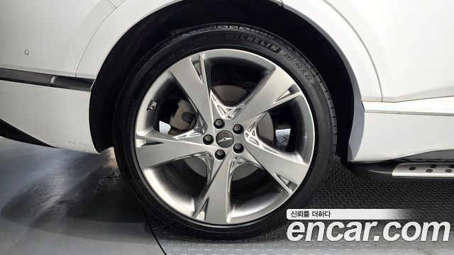 Genesis GV80 из Кореи Encar