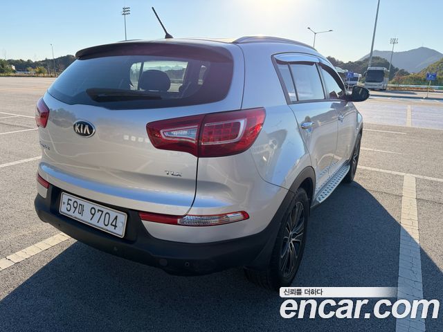 Kia Sportage Diesel 2WD TLX High-Deluxe — пробег 174 620 км — фото 2 из 5