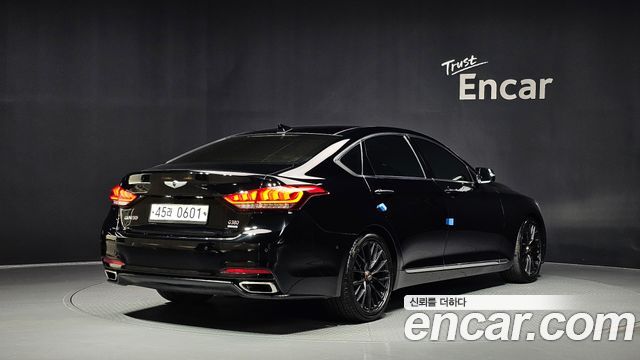Hyundai Genesis из Кореи Encar
