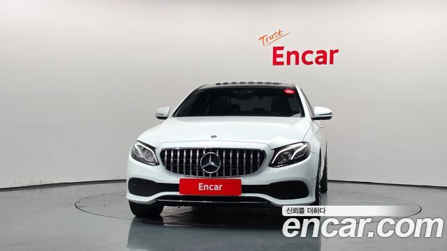 Mercedes-Benz E-Class из Кореи Encar