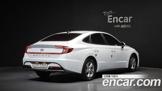 Hyundai Sonata 2.0 Premium — пробег 120 778 км — фото 2 из 5