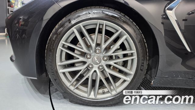 Genesis G70 из Кореи Encar