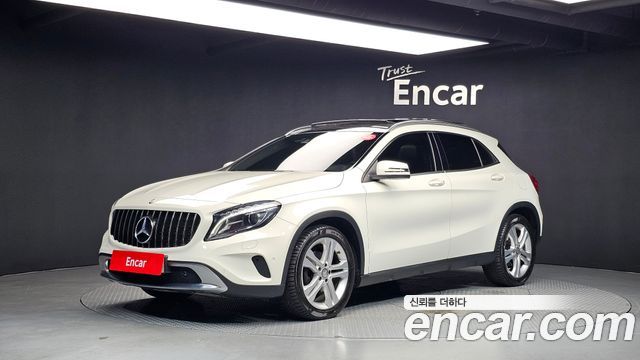 Mercedes-Benz GLA-Class GLA200 d — пробег 106 880 км — фото 1 из 5