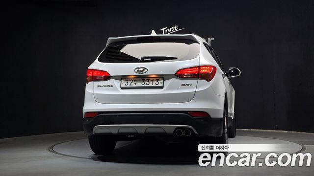 Hyundai Santafe Diesel(e-VGT) 2.0 2WD Premium — пробег 126 663 км — фото 4 из 5