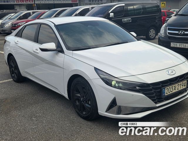 Hyundai AVANTE 1.6 Inspiration — пробег 71 896 км — фото 2 из 5