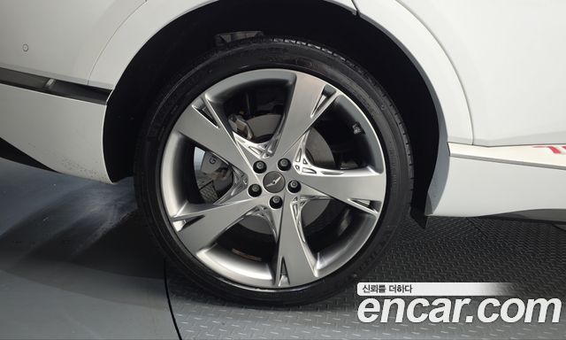 Genesis GV80 из Кореи Encar