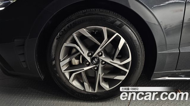 Hyundai Sonata 2.0 Premium Plus — пробег 23 610 км — фото 5 из 5