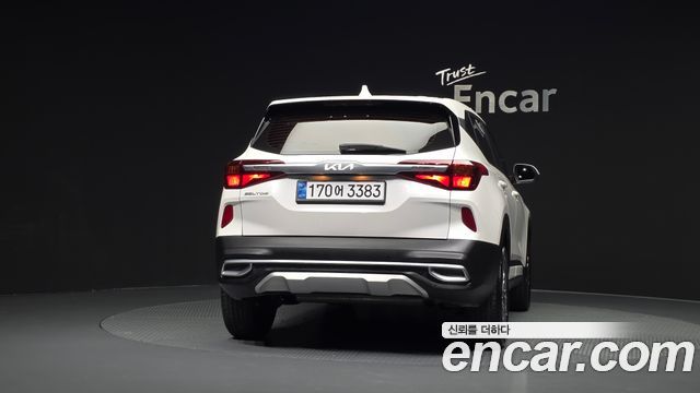 Kia Seltos из Кореи Encar
